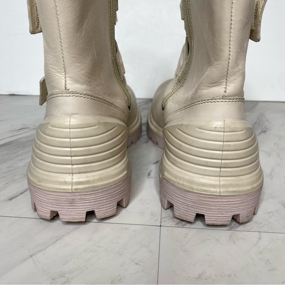 Ecco Tredtray Moto Bootie 7 - 7 1/2 - Picture 4 of 16